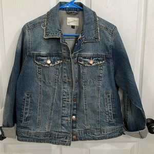 Universal thread Denim jacket, size M, new without tags